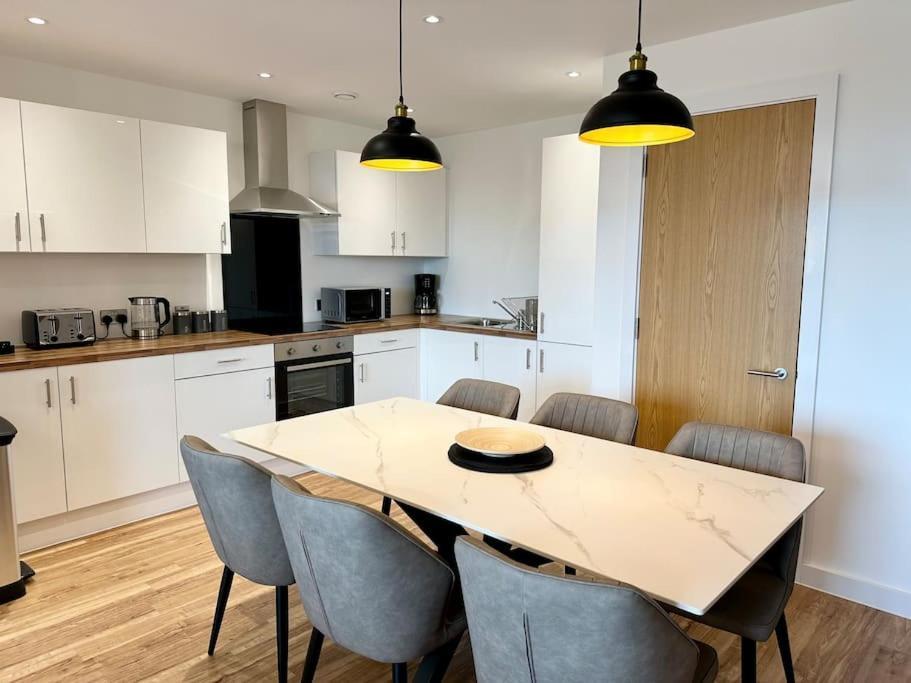 Apartment Beautiful Waterside Near Old Trafford